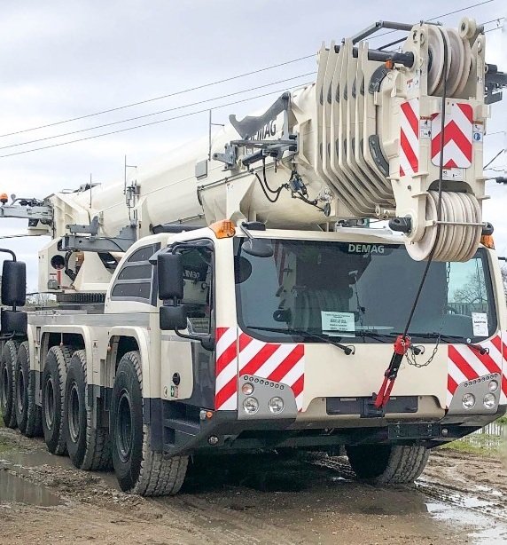 Grua10c